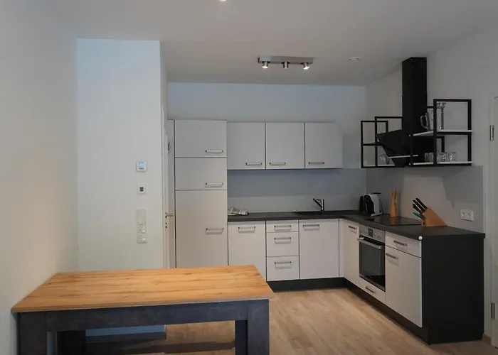 Апартаменты Gartenappartement Leonsberg Бад-Ишль