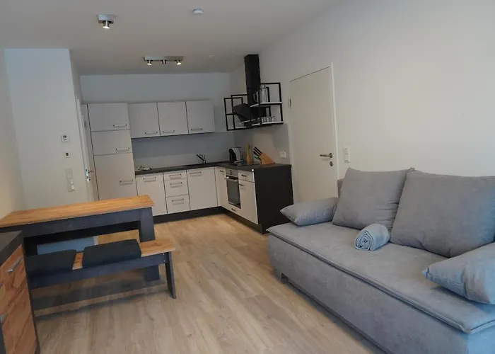 Gartenappartement Leonsberg Апартаменты Бад-Ишль