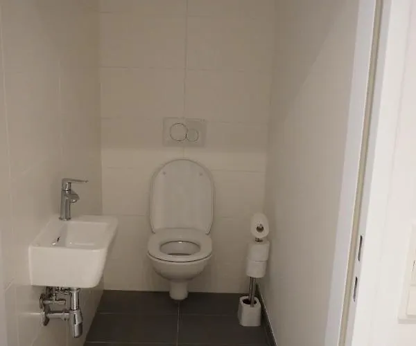 Gartenappartement Leonsberg Апартаменты Бад-Ишль